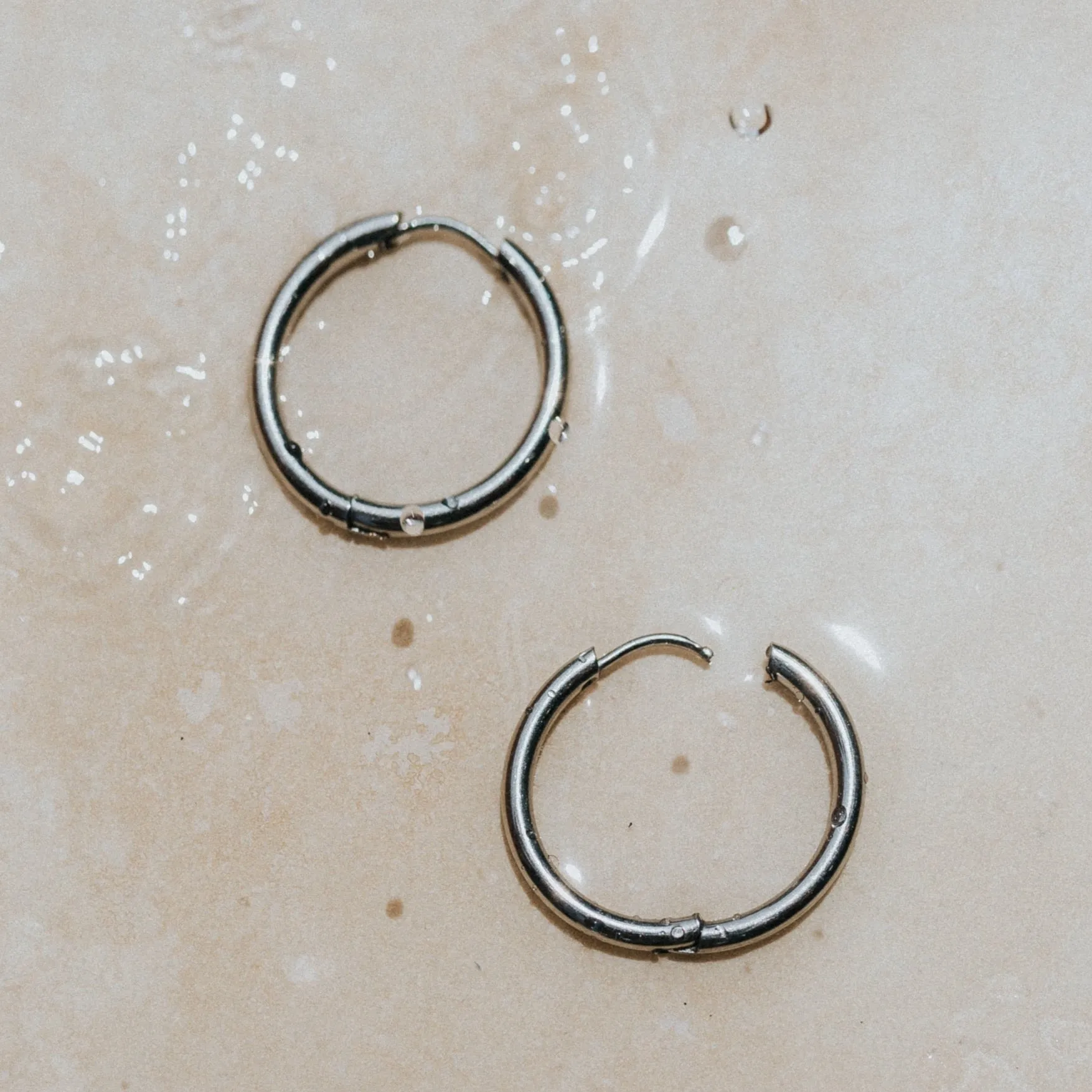 20mm SURF EARRINGS SILVER