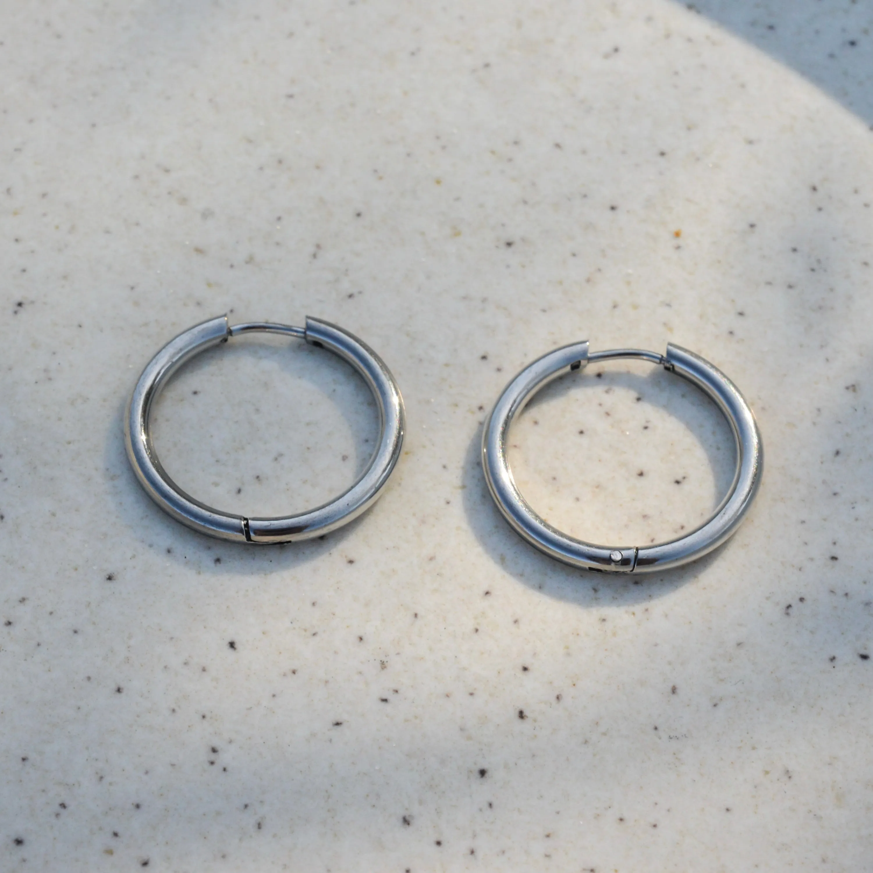 20mm SURF EARRINGS SILVER