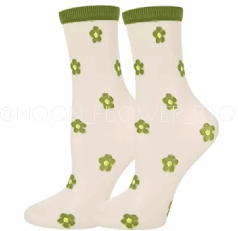 Green Trendy Summer Floral Mesh Daisy Flower Socks