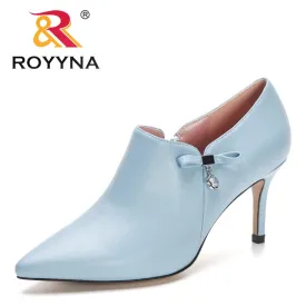 ROYYNA Rockin' Booty Shoes